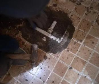 覃塘卫生间漏水维修公司为您分享下卫生间渗水如何处理及注意事项
